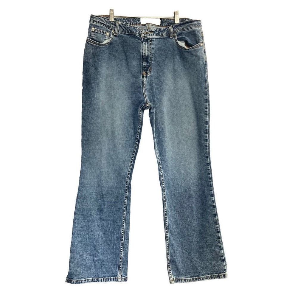 Mountain Lake Jean Co. Women's Blue  Hi-Rise Stretch Boot Cut Denim Jeans Sz 18S